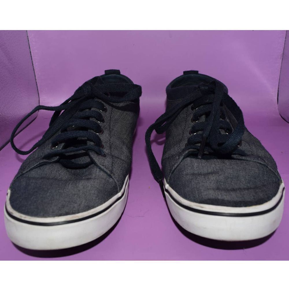 Fred Perry Chambray Blue Tennis Shoes Sneakers - 10.5